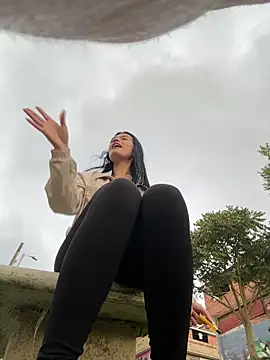 LiaCollings online show from November 4, 8:52 pm