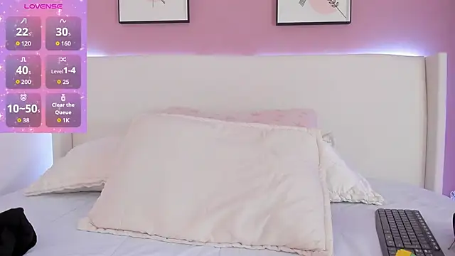  Saandy online show from September 24, 11:35 am