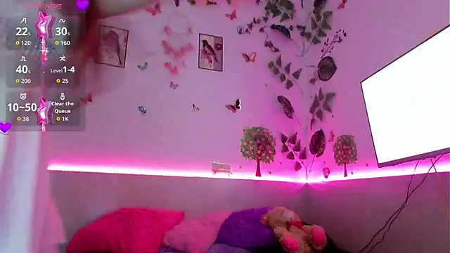 emily cooper t online show from October 23, 8:07 pm