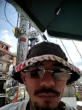 Danielcora online show from July 29, 6:17 pm
