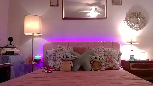 Snapshot of LilaDeliciousXX chatting on November 4, 2:38 pm LilaDeliciousXX online show from November 4, 2:38 pm