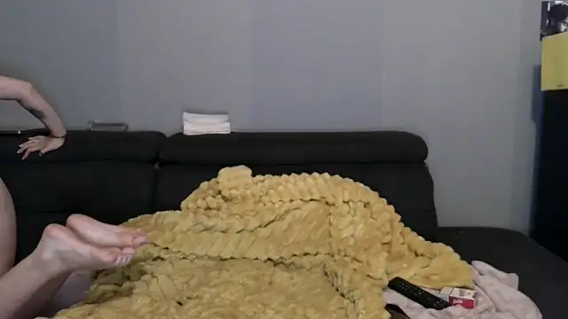 asherastardust online show from November 23, 1:05 am