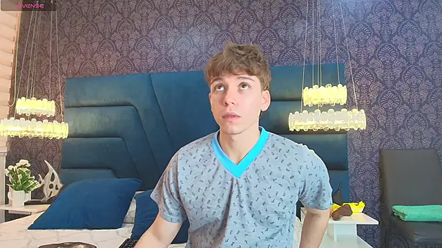 TaylerWhite online show from January 10, 11:56 am