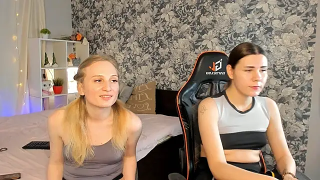 Laila Blarr online show from December 4, 11:08 am