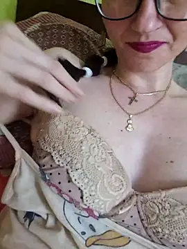 Linda Hot13 online show from October 9, 6:39 pm