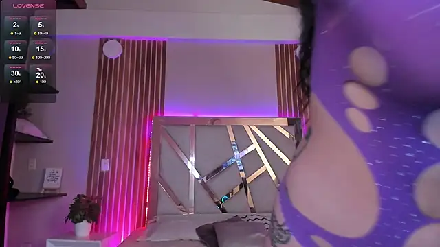 sweet tamara  online show from October 1, 7:42 pm