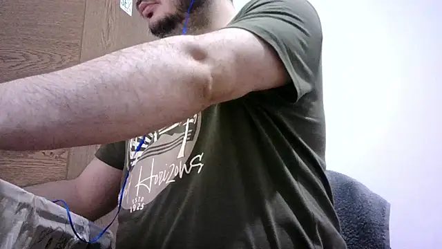 Snapshot of Black_Scorpion91 chatting on October 10, 5:34 pm Black Scorpion91 online show from October 10, 5:34 pm