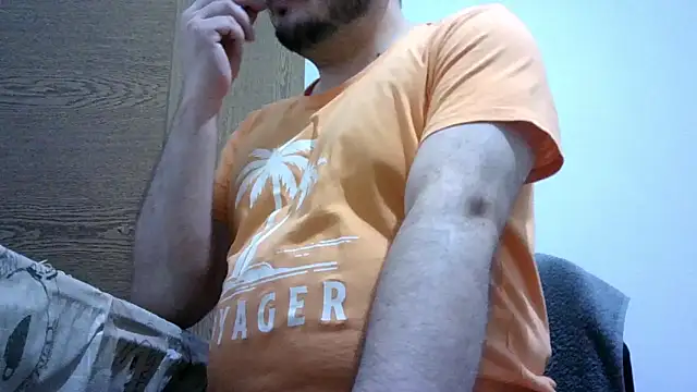 Snapshot of Black_Scorpion91 chatting on October 25, 6:46 pm Black Scorpion91 online show from October 25, 6:46 pm