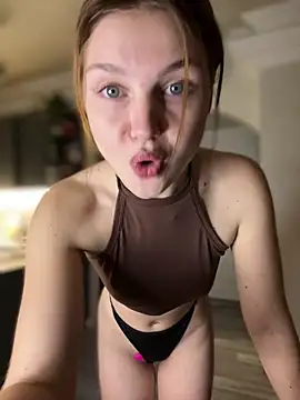 Emaline Fane online show from May 8, 7:08 pm
