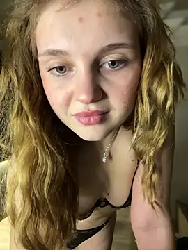 Emaline Fane online show from July 10, 8:00 pm