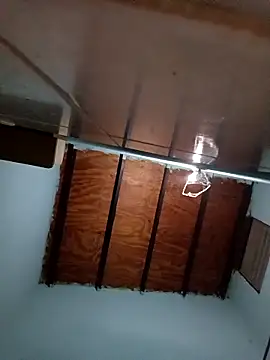 Snapshot of Juliorl01 chatting on March 24, 10:59 pm Juliorl01 online show from March 24, 10:59 pm