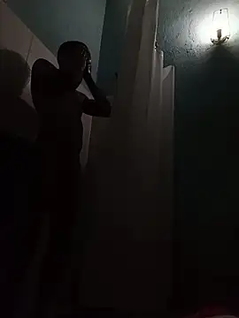 Snapshot of Juliorl01 chatting on March 25, 10:38 pm Juliorl01 online show from March 25, 10:38 pm