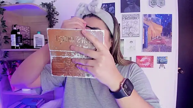 Lana Herondale online show from September 21, 9:05 pm