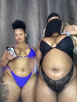 Thick Ass Barbiie online show from June 6, 11:15 am