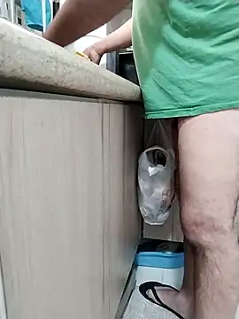 Snapshot of kazadosts chatting on November 11, 11:32 am kazadosts online show from November 11, 11:32 am