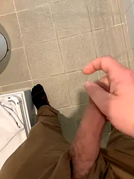 Snapshot of Chriscoki chatting on October 7, 2:25 pm Chriscoki online show from October 7, 2:25 pm