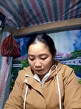 PhamPhung online show from March 4, 3:01 am