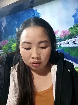 PhamPhung online show from March 12, 1:28 pm