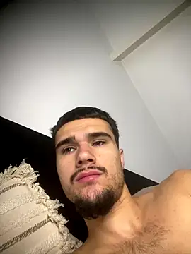 los freaky online show from October 6, 7:50 am