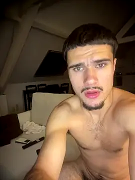 los freaky online show from October 13, 6:52 pm