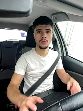 los freaky online show from November 27, 10:17 am