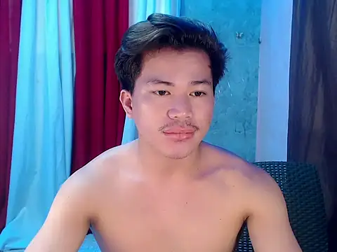 Mackycums online show from July 19, 12:47 am