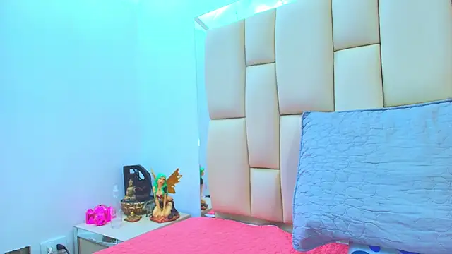 sweet amye online show from October 21, 7:03 pm