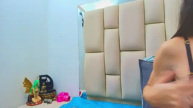 sweet amye online show from November 11, 7:25 pm