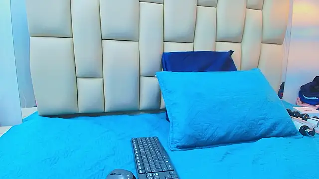 sweet amye online show from January 15, 7:28 pm