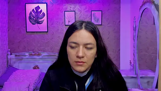 Dali collin online show from July 2, 11:38 am