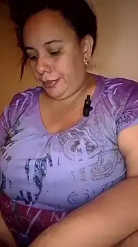 Snapshot of luzdanna chatting on October 31, 3:13 pm luzdanna online show from October 31, 3:13 pm