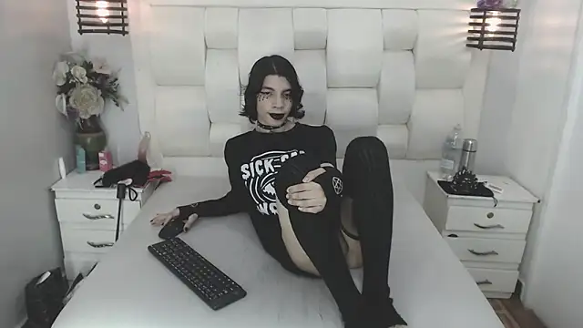 Atley Dolly online show from September 18, 10:34 pm