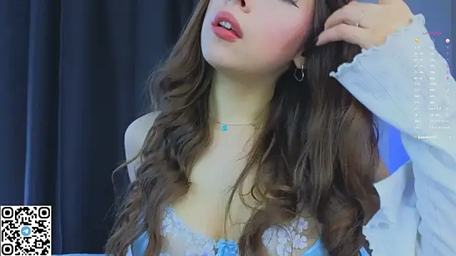 VirginiaHouston online show from October 22, 6:13 am