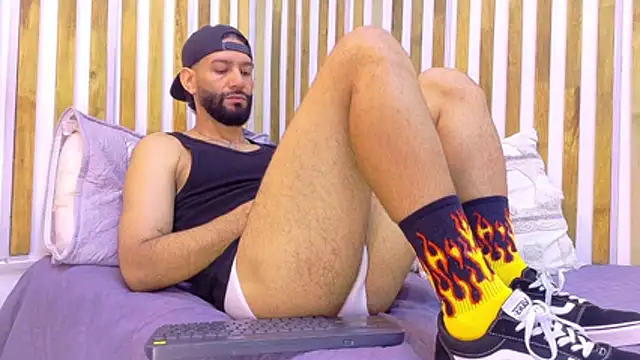 yorbymaxx online show from May 26, 2:46 pm