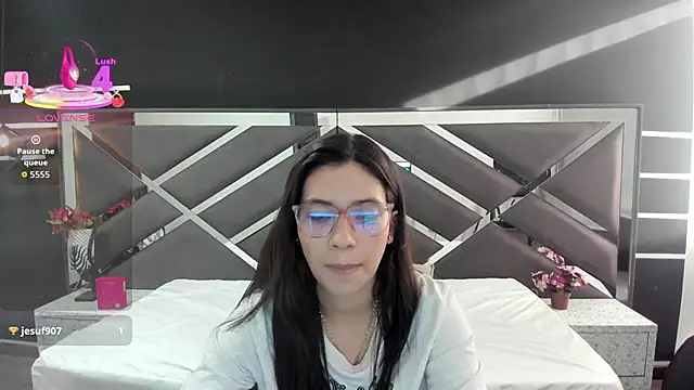 LyaScott online show from September 13, 11:43 am
