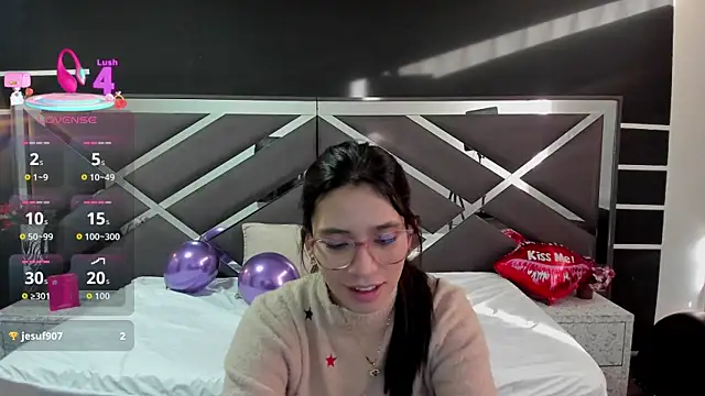 LyaScott online show from September 16, 11:33 am