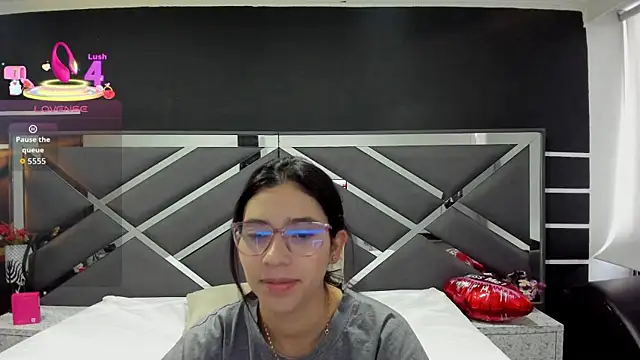 LyaScott online show from September 19, 11:33 am