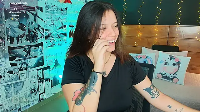 hanna kimura online show from September 26, 7:51 pm