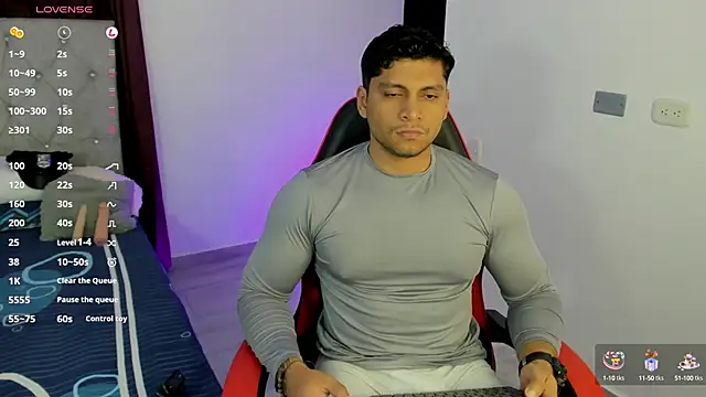 Nicolasmontoya16 online show from October 15, 12:22 am