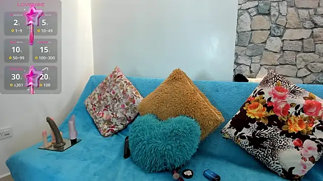 PIINK 2025 online show from November 5, 3:01 pm