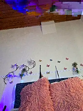 biianca 1 online show from March 18, 6:00 pm