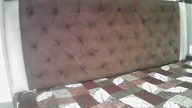 elize   online show from January 9, 2:25 am