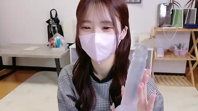 Ema o0 chan online show from November 11, 5:40 am