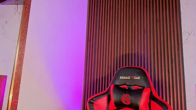 SpicyDemons online show from October 2, 4:41 am