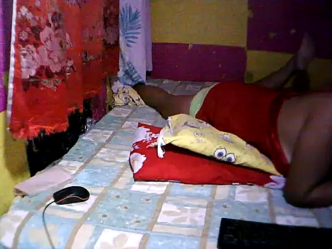 ImSoHorny4uxxx online show from October 12, 6:34 am