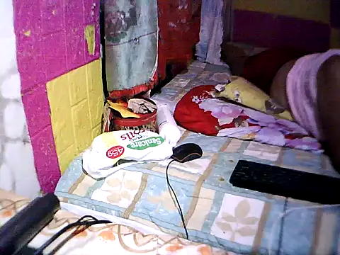 ImSoHorny4uxxx online show from October 30, 8:16 am