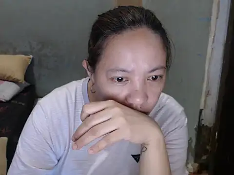 Rose slut squirt online show from February 17, 11:11 pm