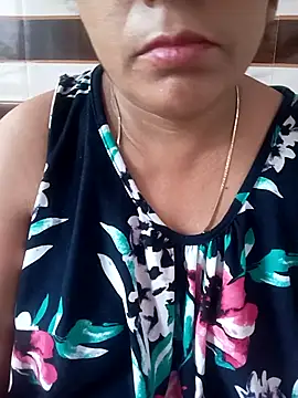 Snapshot of Rashmi-Mishra chatting on September 16, 1:50 am Rashmi-Mishra online show from September 16, 1:50 am