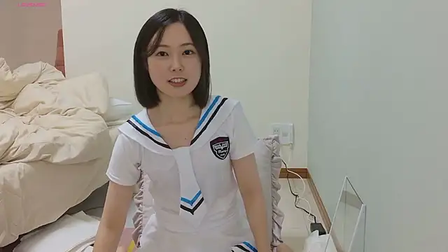 Snapshot of tsumugi_0721 chatting on October 18, 8:48 am tsumugi 0721 online show from October 18, 8:48 am