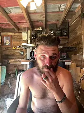 Snapshot of luke42092 chatting on October 15, 4:18 pm luke42092 online show from October 15, 4:18 pm